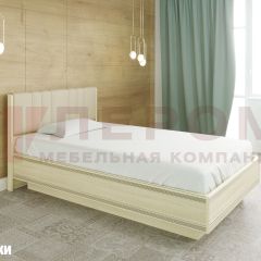 Кровать КР-1011 с мягким изголовьем в Сургуте - surgut.mebel24.online | фото 1