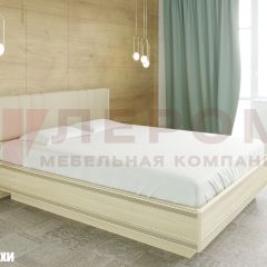 Кровать КР-1014 с мягким изголовьем в Сургуте - surgut.mebel24.online | фото